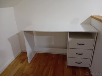 Psací stůl s otočnou židlí - 1