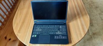 Acer Nitro 5 (AN515-45-R1SC)