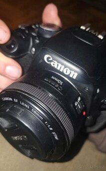 Canon EOS 600D