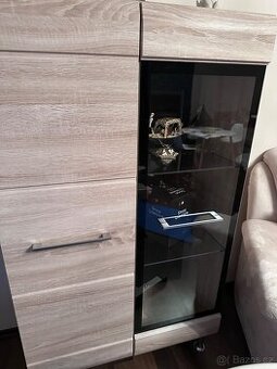 Skříň do obýváku