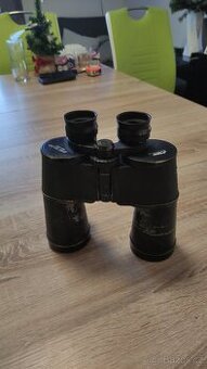 Dalekohled 10x50