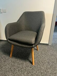 Křeslo čalouněné šedé