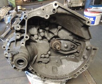 Prodám převodovku Peugeot 207.