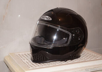 Skoro nová helma na motorku XS motocyklová přilba Nexo 53-54