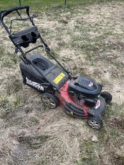 Benzinová sekačka Hecht Raptor LM 48