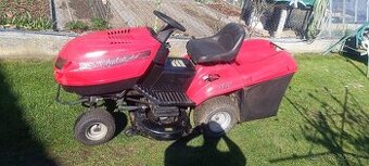 Zahradní traktůrek