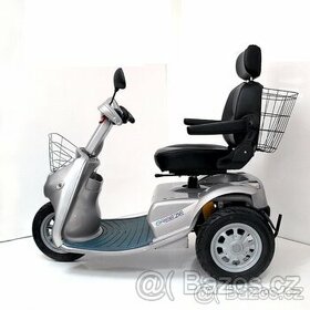 Elektrický invalidní tříkolový skútr Afikim Breeze