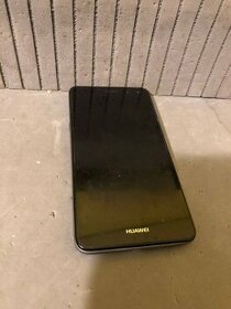 Mobilní telefon Huawei Y6 2017, šedá barva