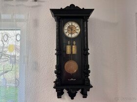 Starožitné hodiny na dvě závaží Gustav Becker 1885