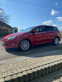 Ford Focus combi lll 1,6TDCI 85kw Titanium - 1