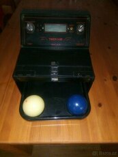 Balltimer, příslušenství ke kulečníku.