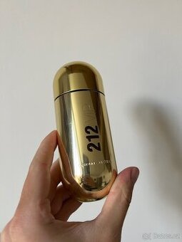Carolina Herrera 212 VIP