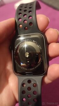 Apple Watch 4 Nike+   44mm