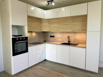 Brandýs: Pronájem byt 4+kk 98 m²: 2 koupelny