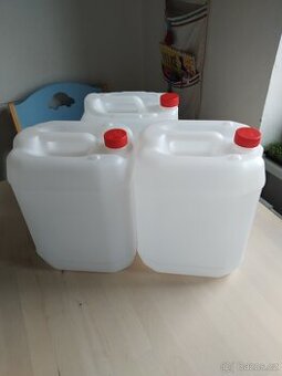 4 x plastový kanystr 10 l