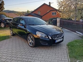 Volvo V60 2.0d 120KW 2013