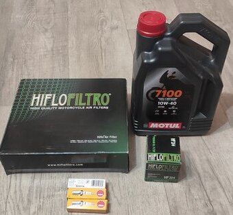 Tracer 900 - flitr olejový a vzduchový, svíčky