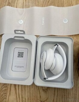 Beats studio Pro bílé, záruka Alza