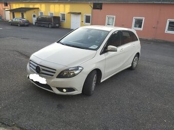 Mercedes-Benz B180 cdi 80 kW