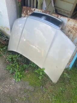 Škoda Fabia 1 přední kapota