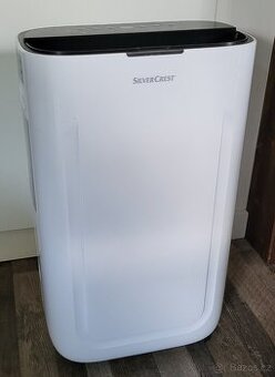 Odvlhčovač vzduchu Silvercrest SLE 320 D5