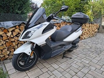 Kymco Downtown 300i