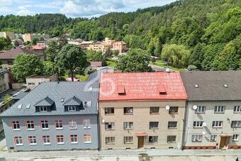 Prodej bytu po rekonstrukci s dispozicí 2+1 a společnou zahr