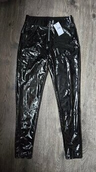 Vinylové kalhoty vel.36