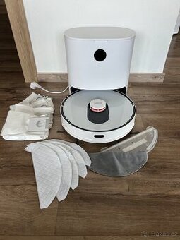 Robotický vysavač Roidmi Eve Plus s vyprázdňovací stanicí