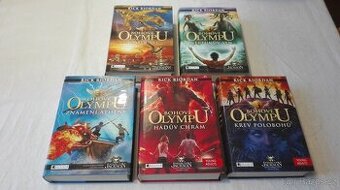 Prodám kompletní sérii " Bohové Olympu"- 5 dílů