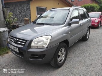 Sportage 2,0 benzin, pěkná