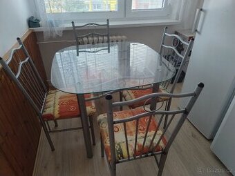 Jídelní set