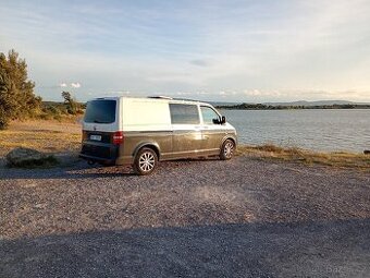 VW Transporter long 2.5 TDI