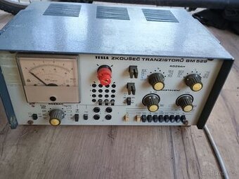 Laboratorní Zkoušeč Tranzistorů Tesla BM 529 - Funkční