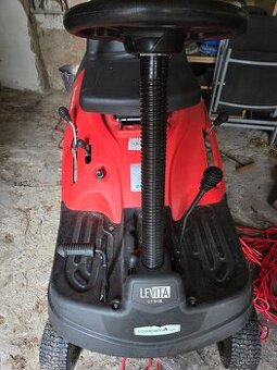 Zahradní rider MTF LT 61