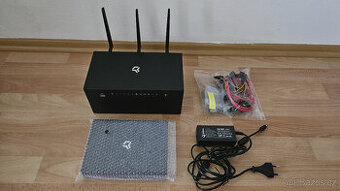 Turris Omnia 2GB RAM + NAS KIT + 2x extra MiniPCI-e adapter