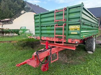 vlečka za traktor