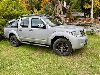 Nissan Navara 3.0 V6 2010