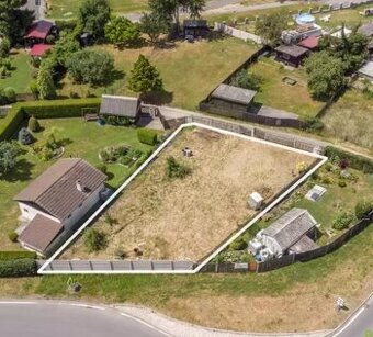 Stavební pozemek Břasy