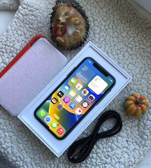NEVÍDANĚ ZACHOVALÝ – Apple iPhone X 64GB Gray - TOP