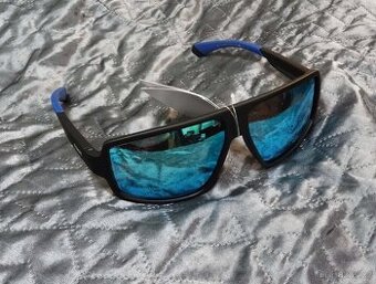 Krásné polarizační brýle Polaroid