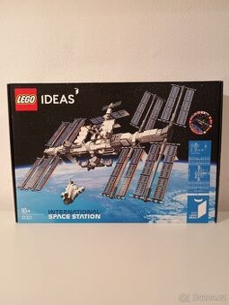 Lego - Vesmírná stanice - 21321