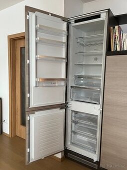 Lednice Bosch Serie 4 KIN96VFD0 / NoFrost - nová v záruce
