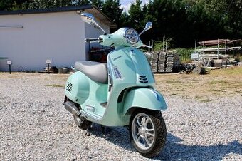 Vespa 300 GTS
