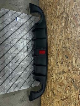 Dodge Charger  2015+ Zadni difuzor (mlhovka)