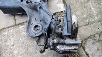 Škoda 21-23 Kamiq Scala Zadní náprava pravá strana náboj atd