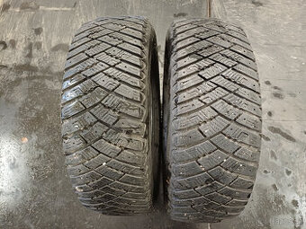 Zimní pneu Goodyear 215/65/16 98T