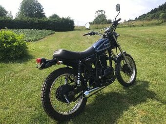 Kawasaki TR 250