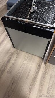 Myčka Candy CDIN 2L360PB - 1