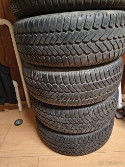 Pneu 195/60 R15 celorocni